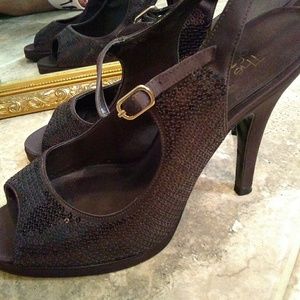 Nina heels